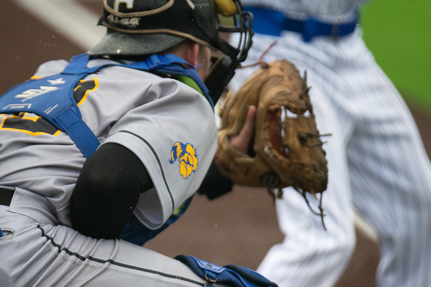Trailblazers split doubleheader with Wenatchee Valley
