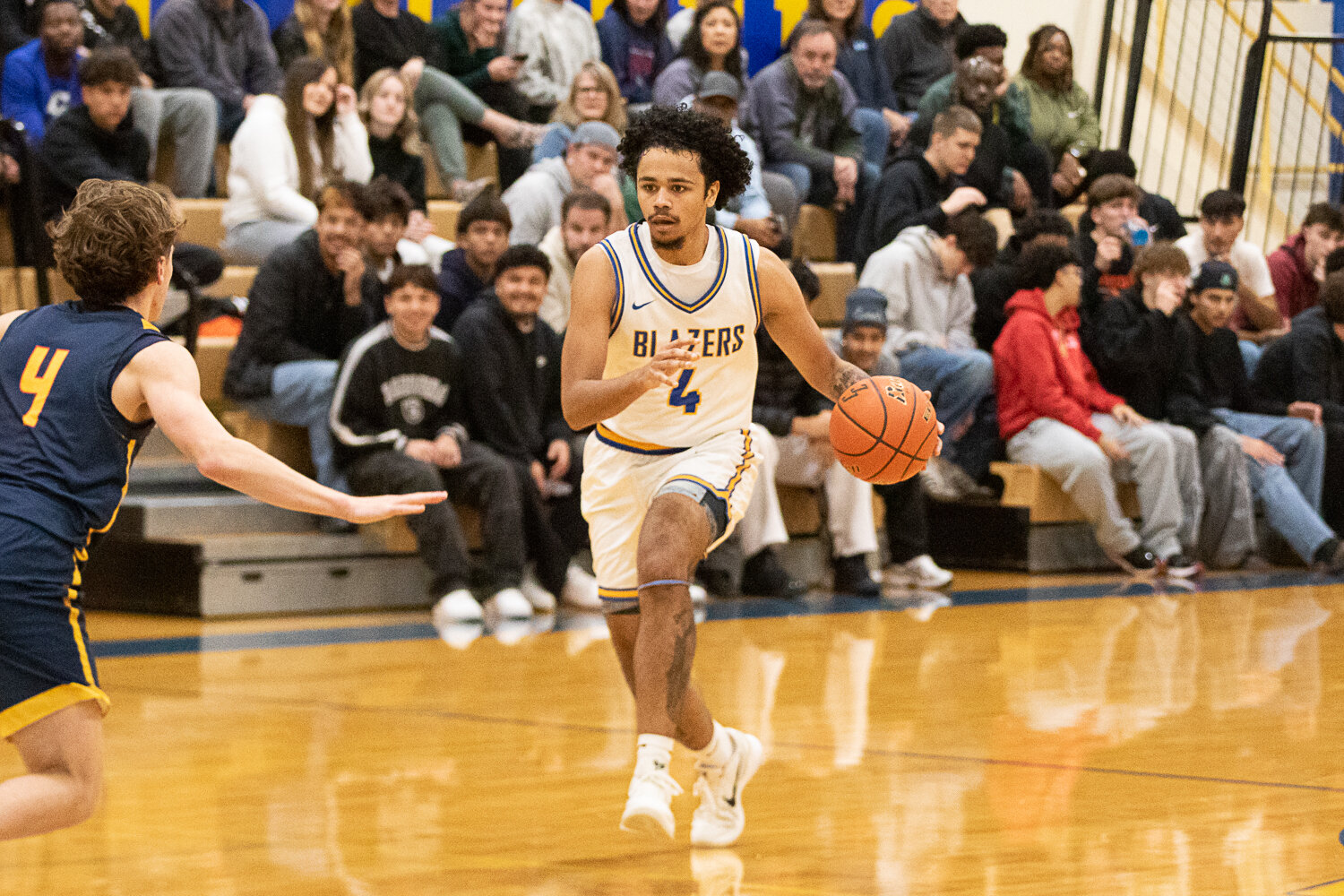 CC Tops Tacoma at  home