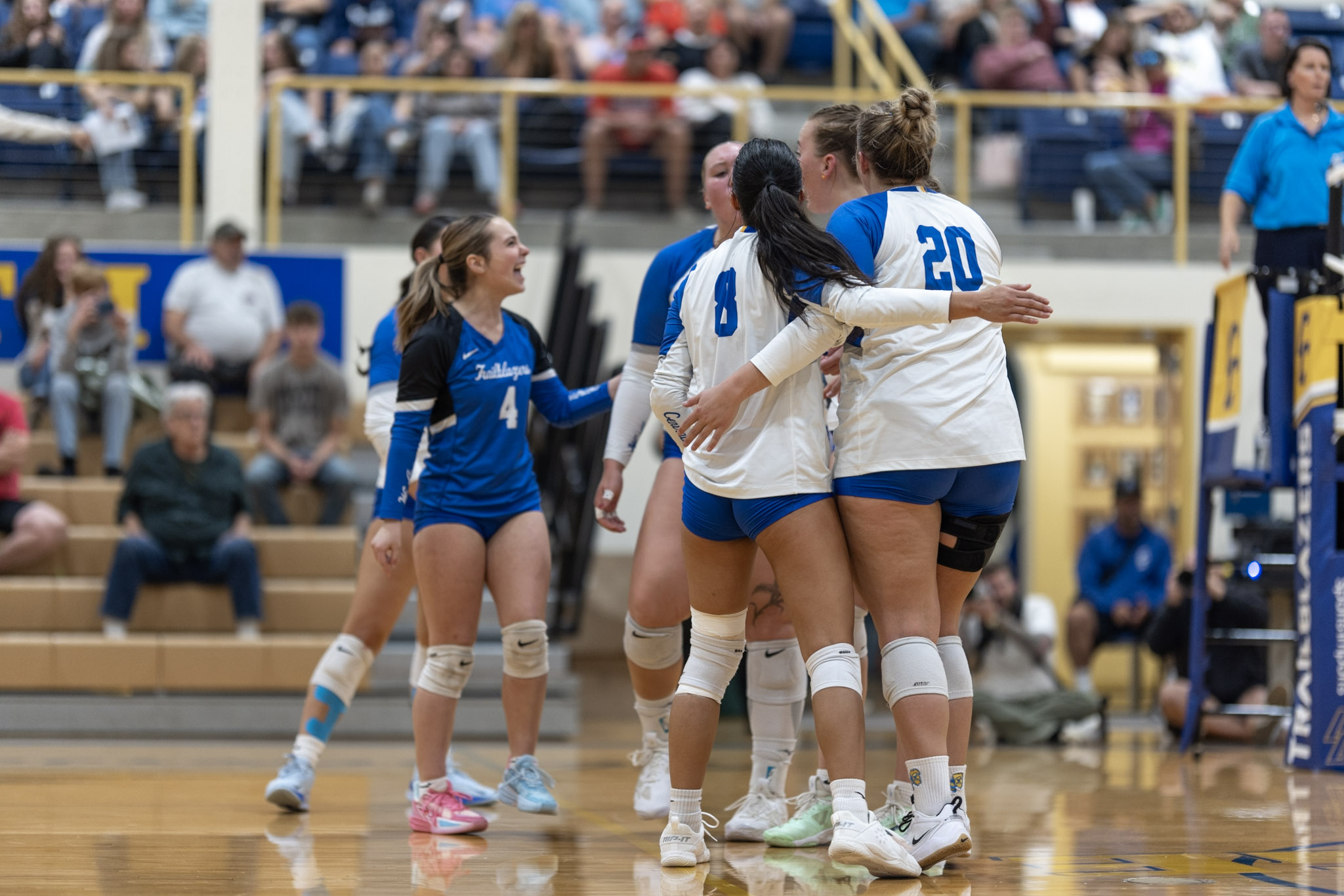 CC Volleyball Remains First Place in NWAC West